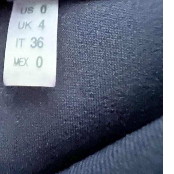 Elie Tahari Navy Wool Slim Ankle Pants Women's US Size 0 - Picture 5 of 15